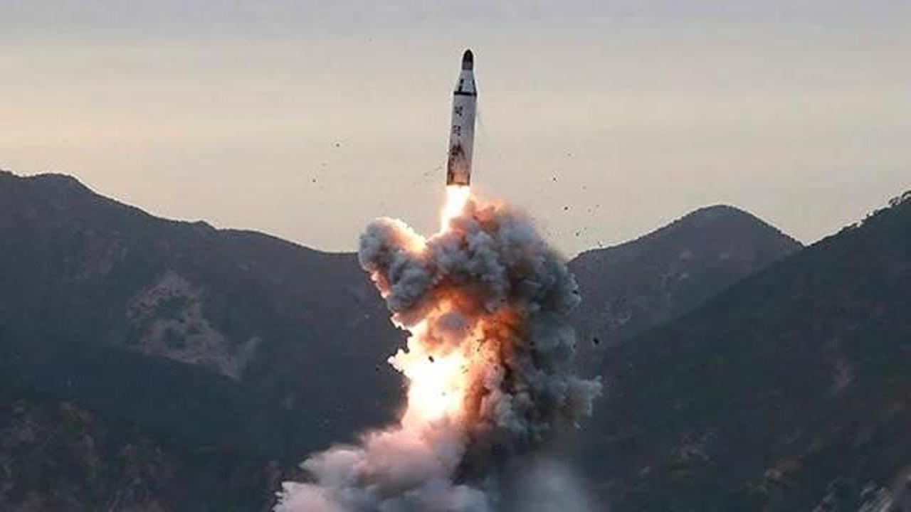 Kuzey Kore füze fırlattı: Japonya'da sığınaklara girme uyarısı!