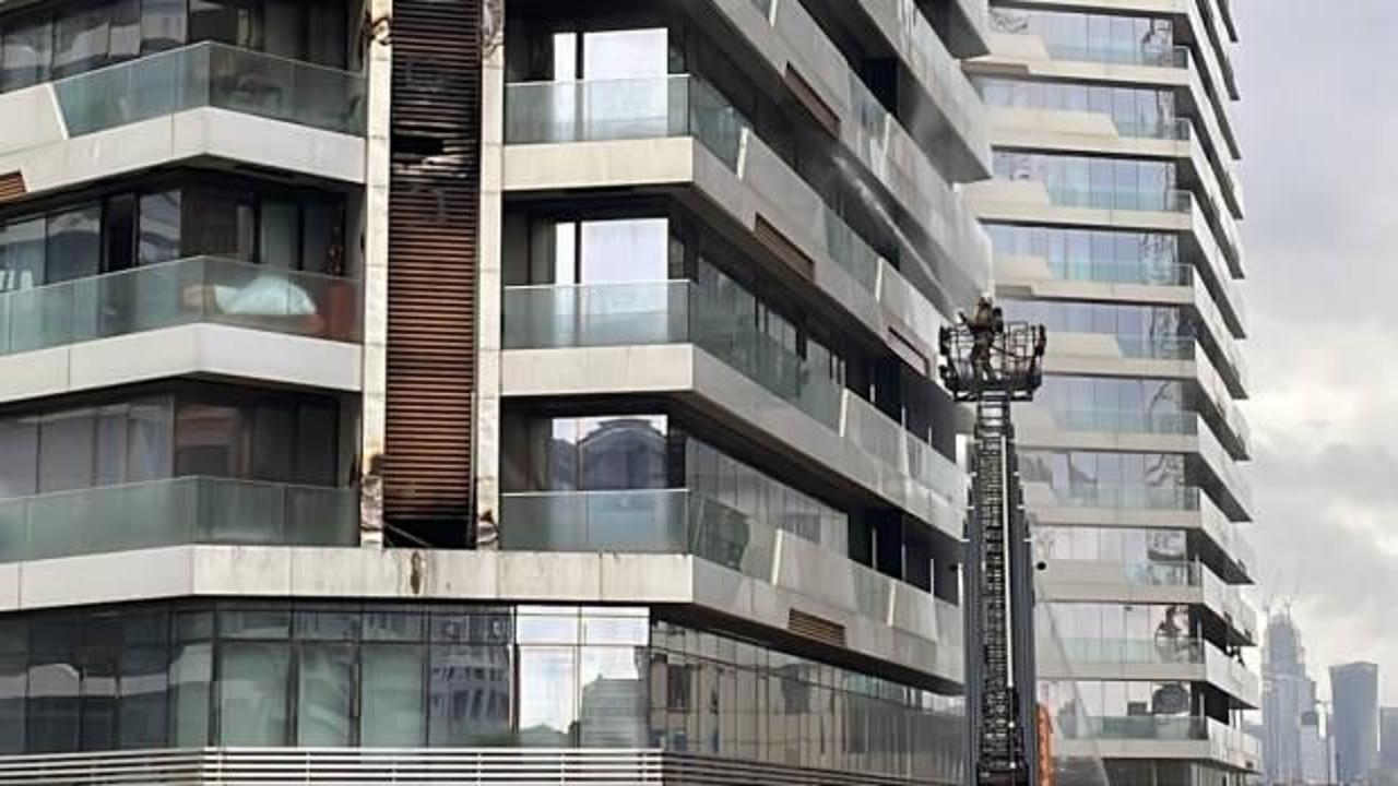 Alevler t&uuml;m binayı sarmıştı: L&uuml;ks rezidansta bir yangın daha