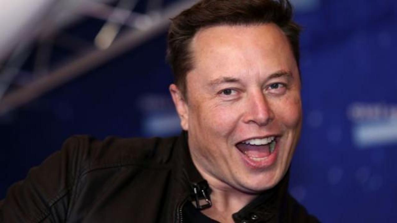 Elon Musk parfüm işine girdi! Yanık saç kokusu milyonlar kazandırdı