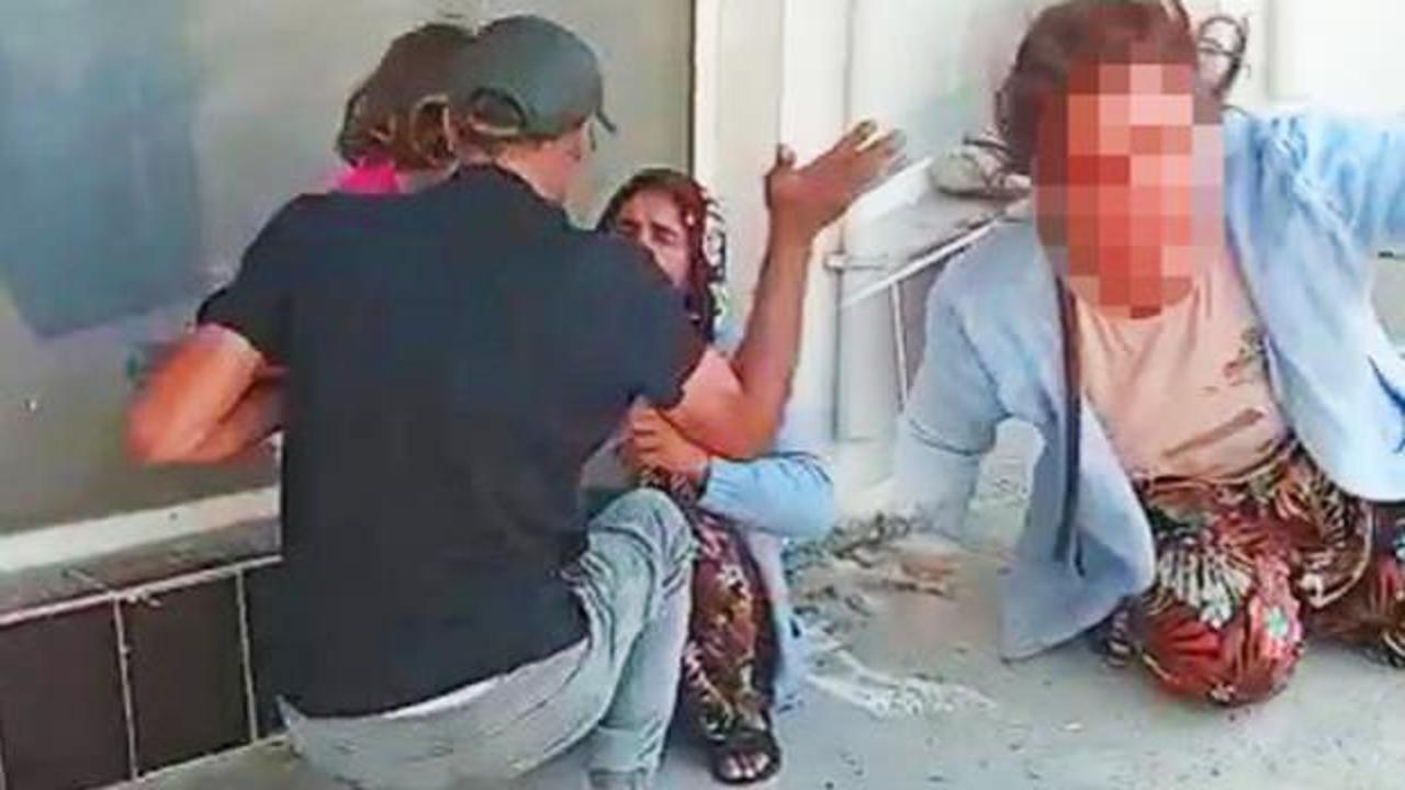 Karısını dilendirdi, parayı alamayınca da &ccedil;ocuğunun &ouml;n&uuml;nde tekme tokat d&ouml;vd&uuml;