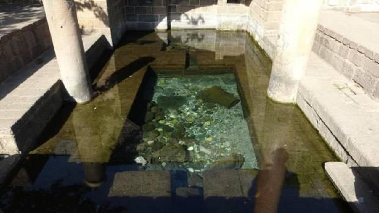 Diyarbakır'da Evliya Çelebi'nin bahsettiği su kaynağında esrarengiz olay!