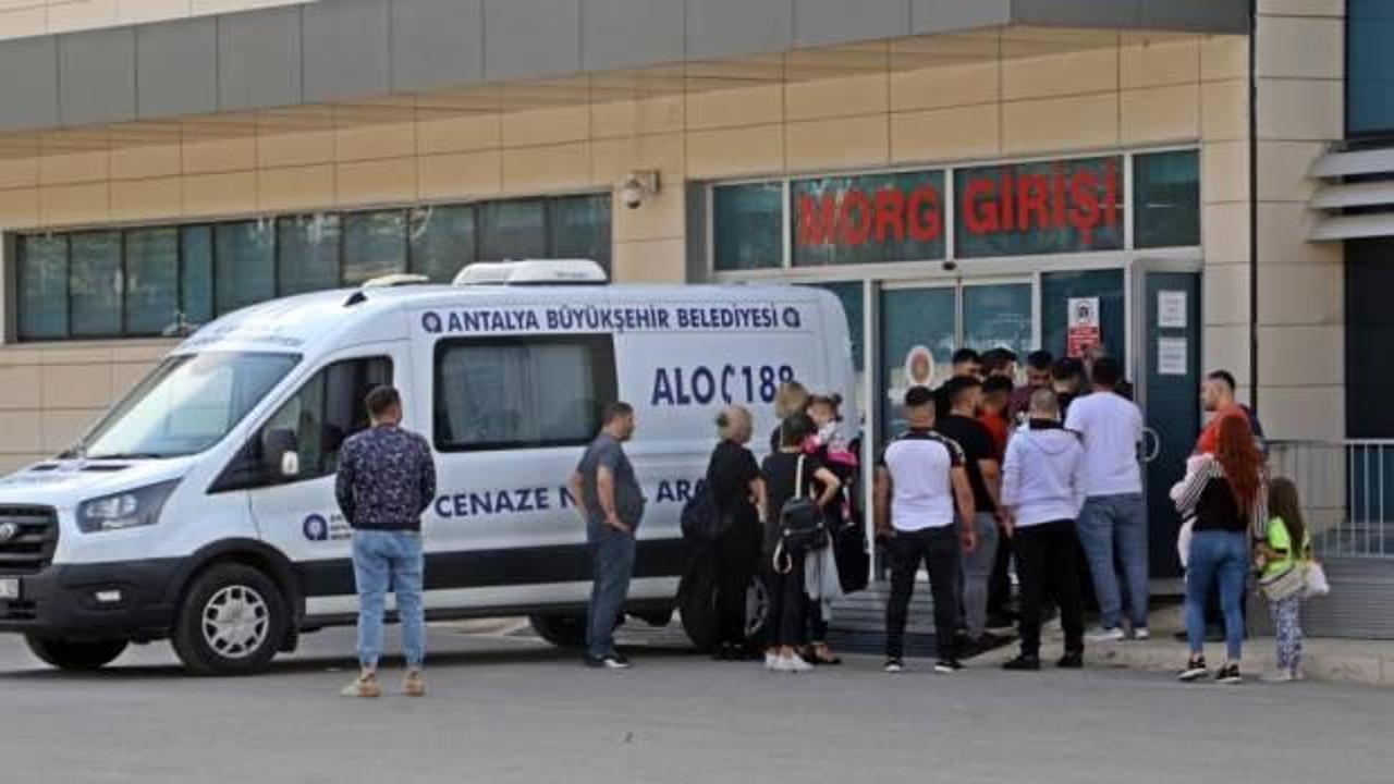 İki grup arasında &ccedil;ıkan kavga &ouml;l&uuml;mle bitti