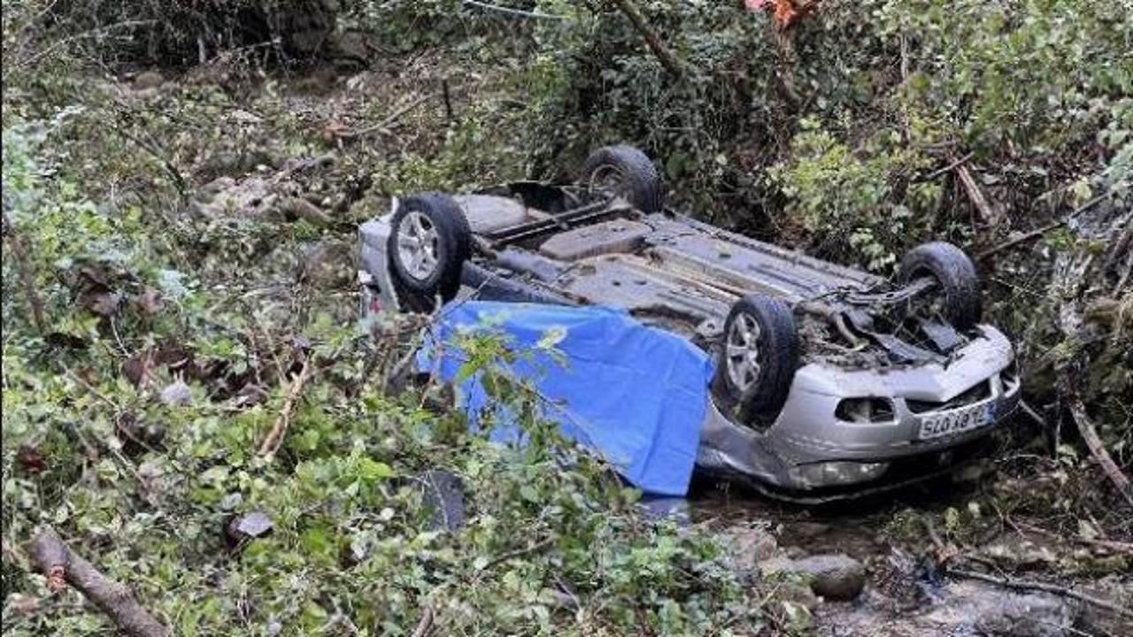 Otomobiliyle dere yatağına u&ccedil;an &Uuml;niversiteli gencin acı &ouml;l&uuml;m&uuml;