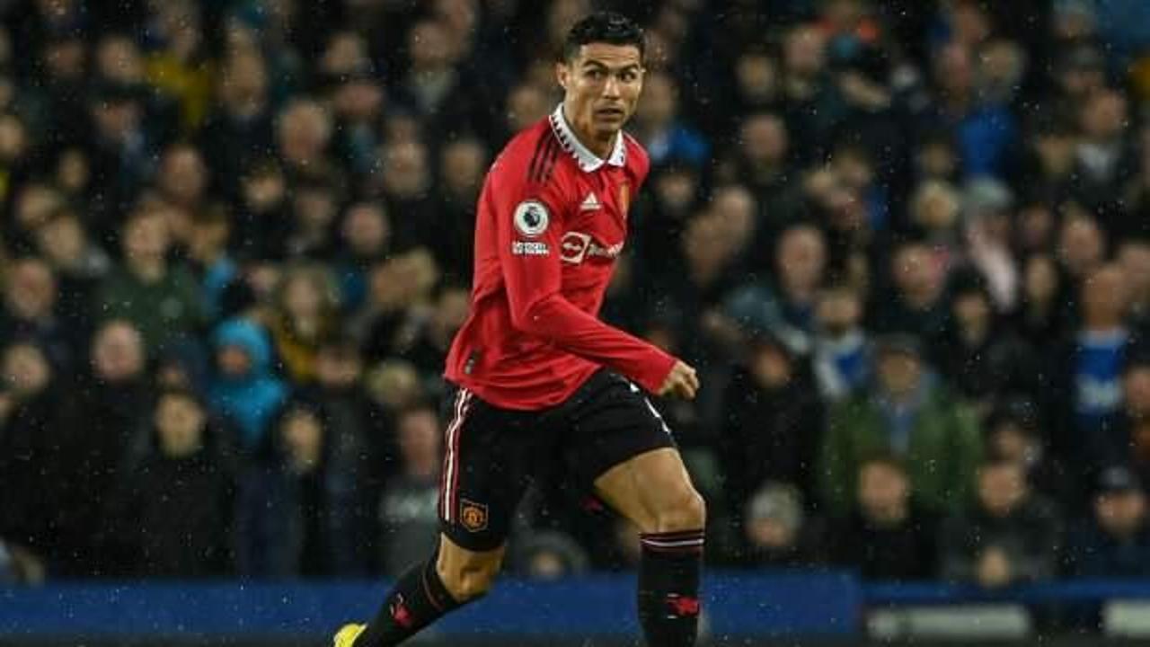 Ronaldo kadro dışı kaldı! Beşiktaş taraftarından &ccedil;ağrı...