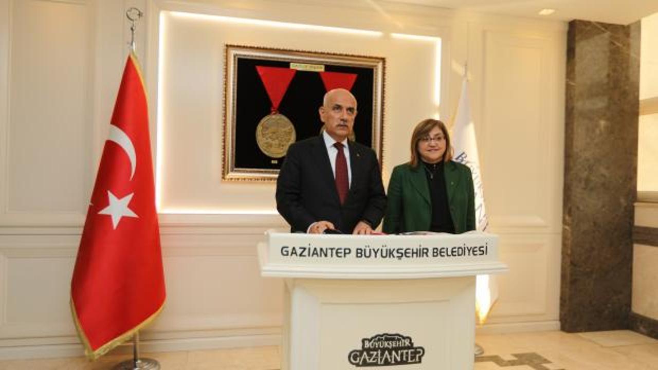 Başkan Fatma Şahin'den &ccedil;ift&ccedil;inin ve &uuml;reticinin y&uuml;z&uuml;n&uuml; g&uuml;ld&uuml;recek iki m&uuml;jdeli haber