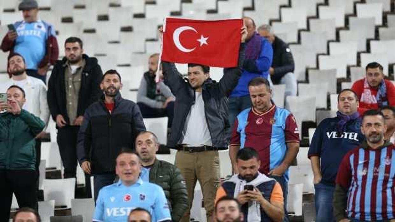 Trabzonspor taraftarlarına Sırbistan'da gözaltı!