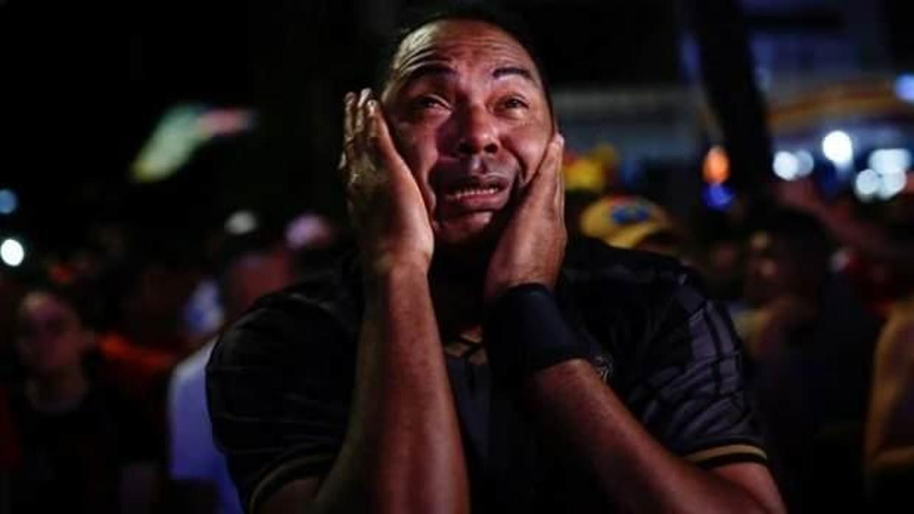 Brezilya'da se&ccedil;imi solcu lider Lula da Silva kazandı