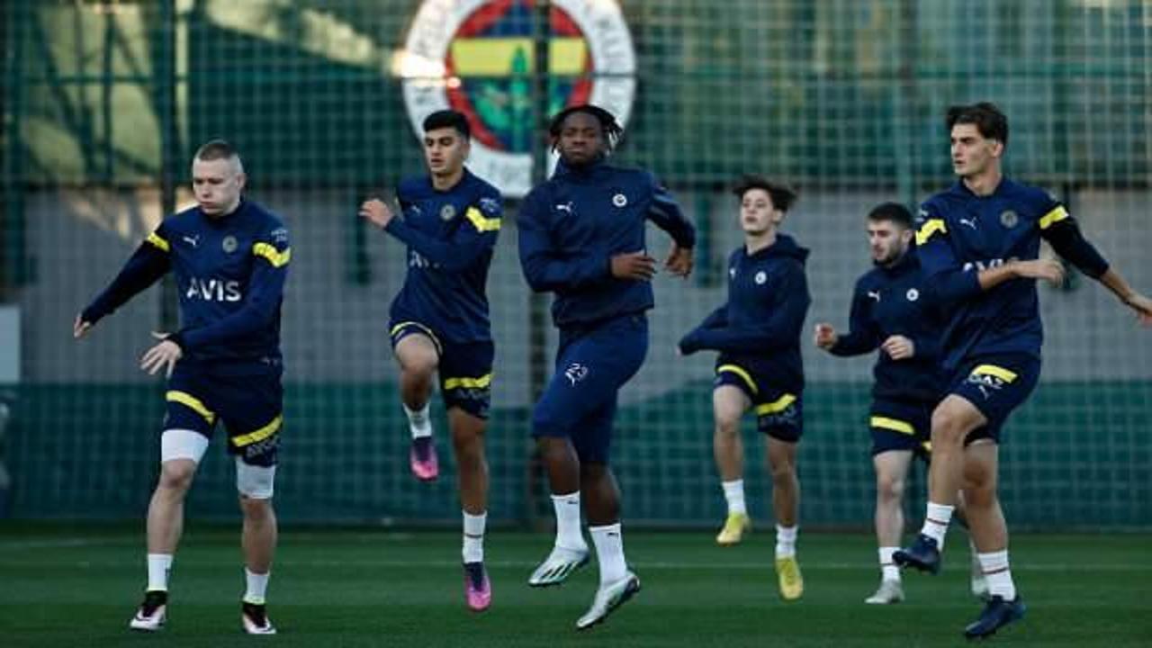 Fenerbahçe'de Dinamo Kiev mesaisi başladı!