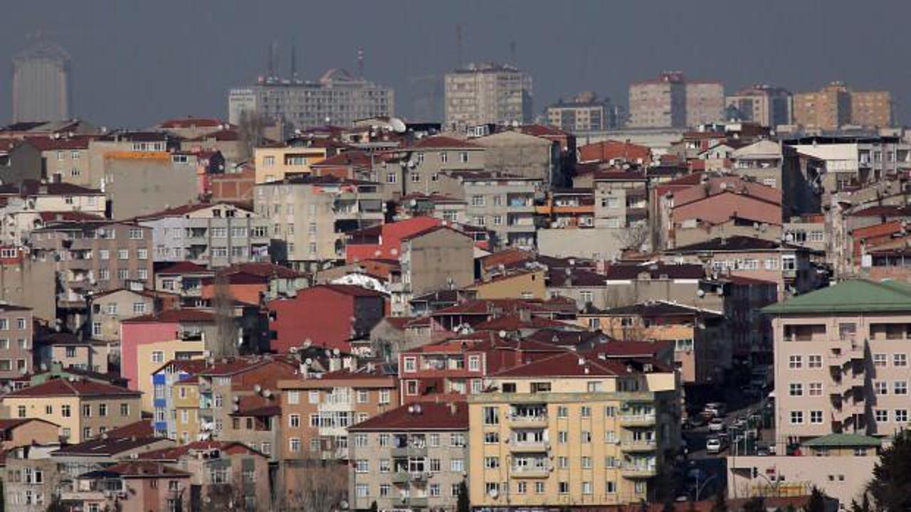 Ka&ccedil;ak g&ouml;&ccedil;mene ev kiralayanlara 2 milyon lira ceza