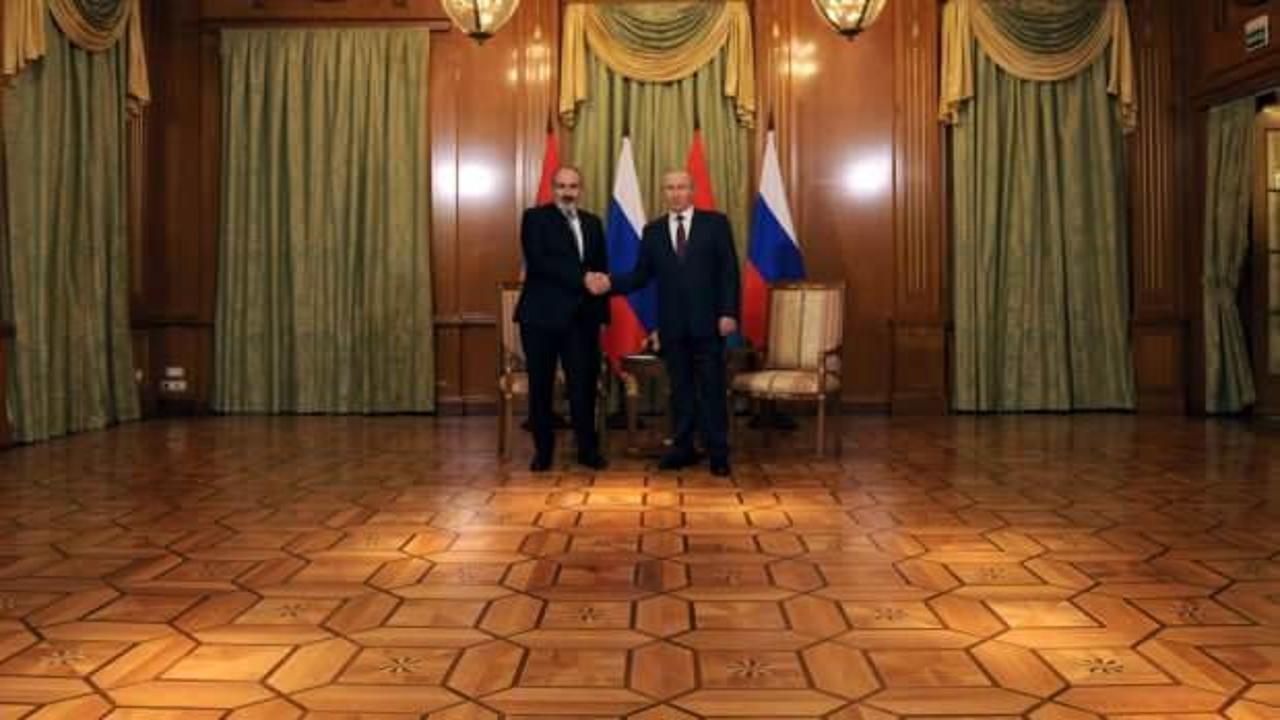 Putin ve Paşinyan Soçi'de bir araya geldi