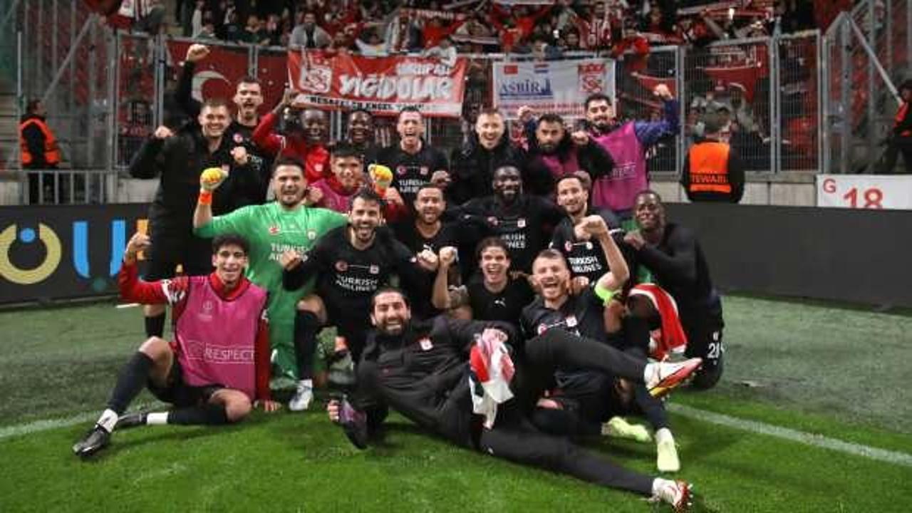 Sivasspor’dan zirve pozu!