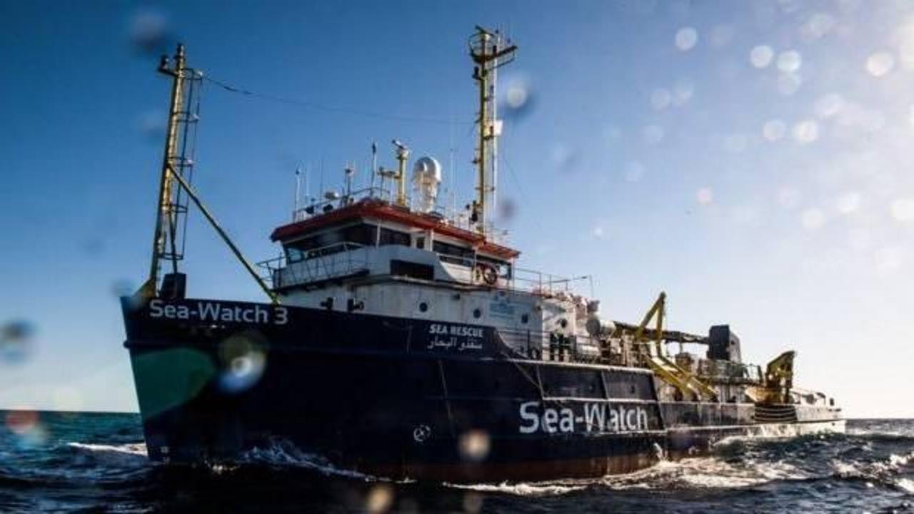Fransa, İtalya'nın göçmen gemisi yasağına tepki gösterdi