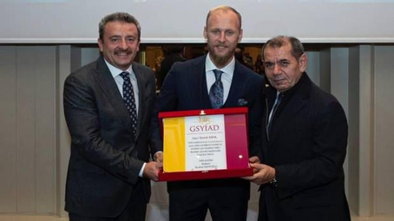 Dursun &Ouml;zbek: Galatasaray'da g&ouml;rev alacak