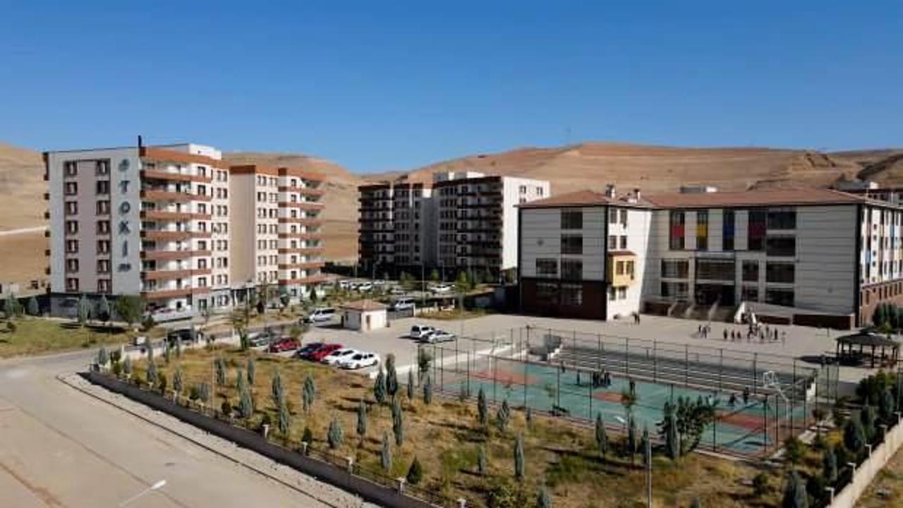 Erzurum'da TOKİ sosyal konutlarının kuraları çekildi