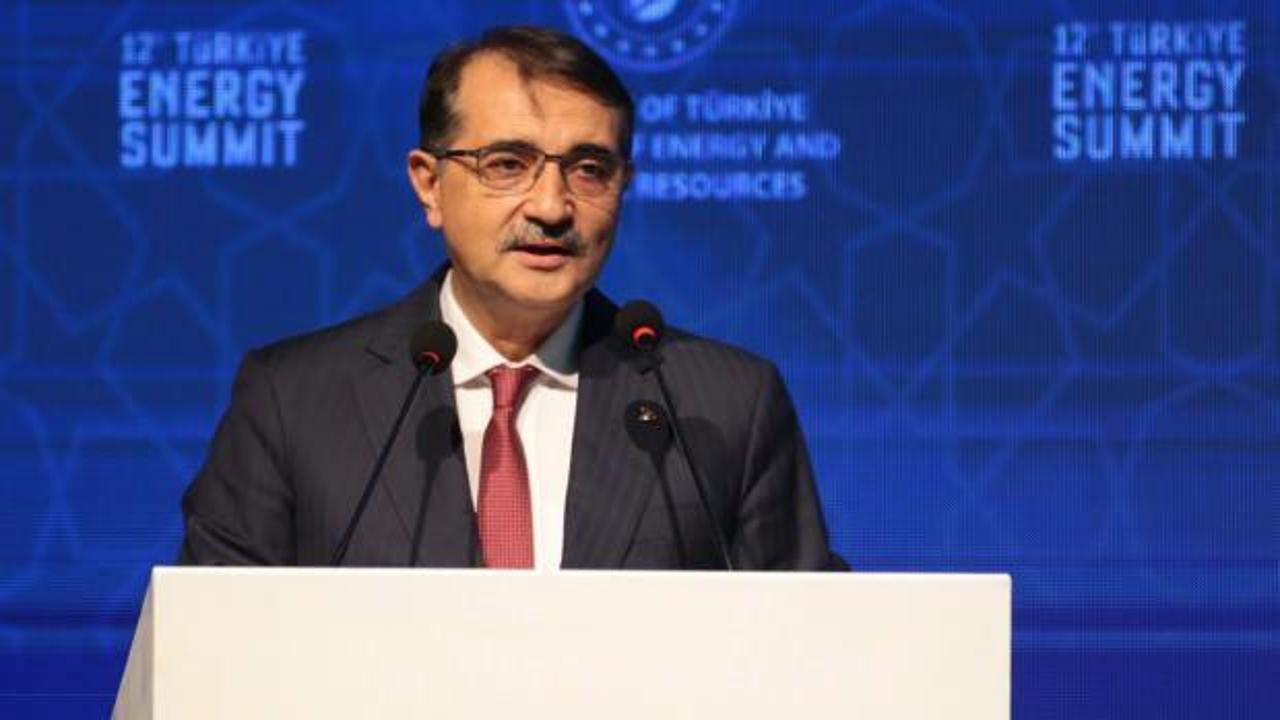 T&uuml;m d&uuml;nya peşinde! T&uuml;rkiye geleceğin petrol&uuml; i&ccedil;in atağa kalkıyor