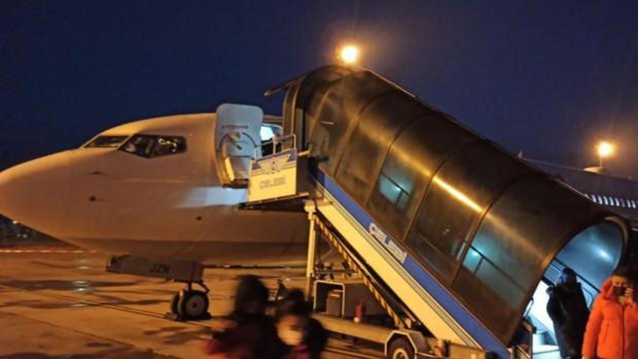 Bomba ihbarı yapılan uçak Ankara'ya zorunlu iniş yaptı
