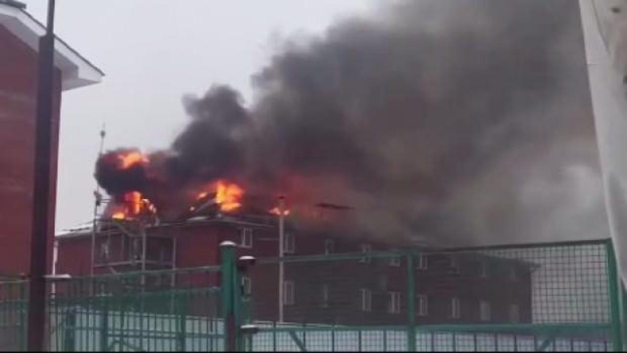 Rusya'da otelde yangın: 200 kişi tahliye edildi