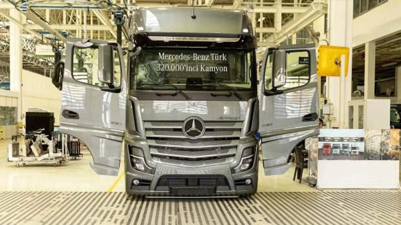 Mercedes, 320 bininci kamyonunu üretti