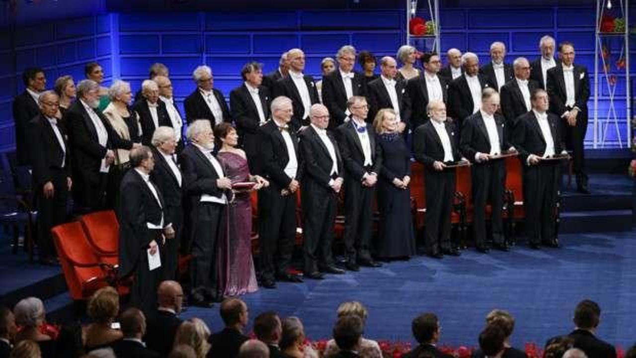 2022 Nobel &Ouml;d&uuml;lleri sahiplerini buldu
