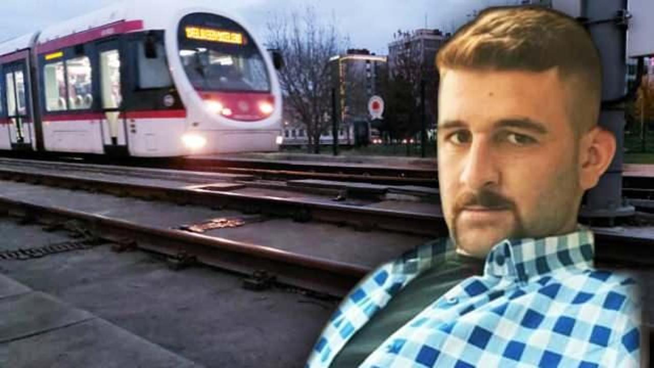 Samsun'da tramvayın &ccedil;arptığı gen&ccedil; feci şekilde can verdi