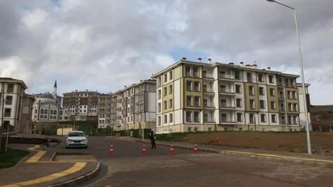 Kula'da 2. etap TOKİ'ler teslim edilmeye başlandı