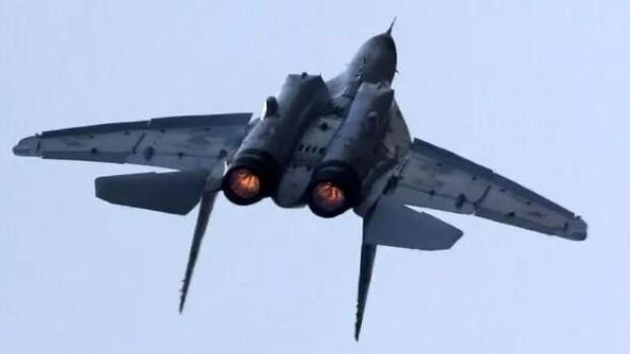 NATO ülkesi Norveç'in istihbarat uçağı için Rus jetleri havalandı