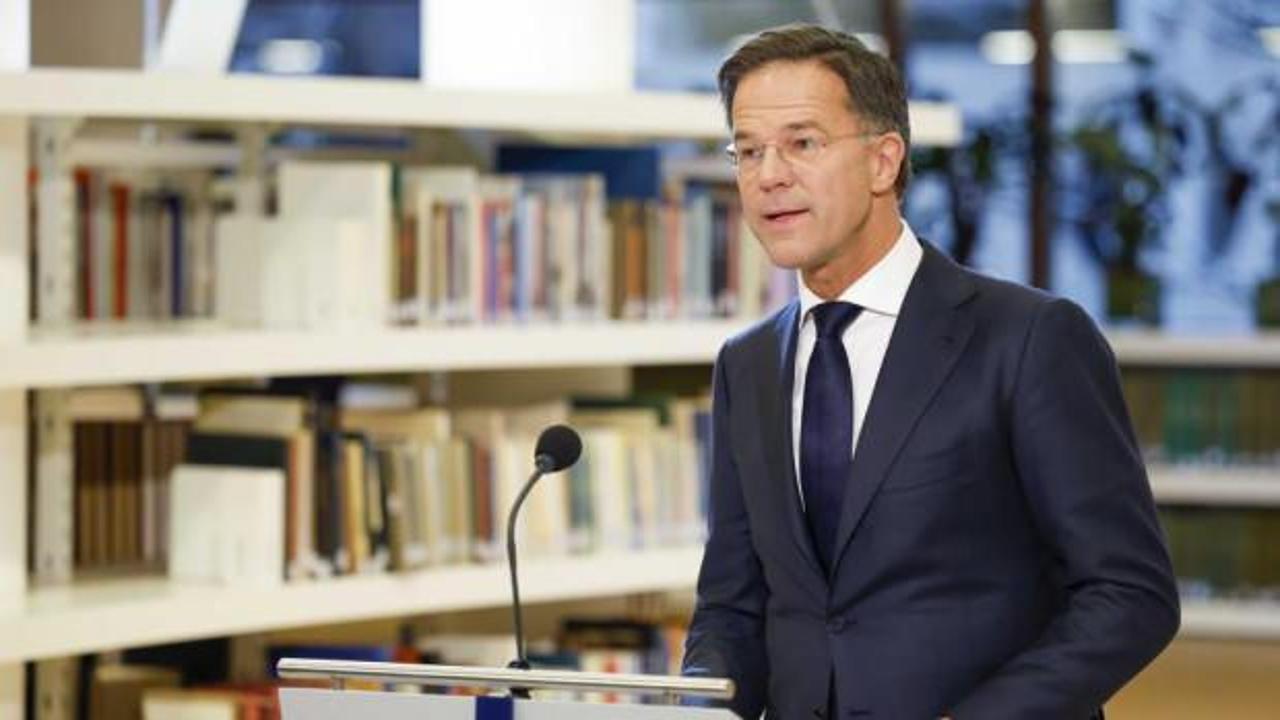 Hollanda Başbakanı özür diledi: Düpedüz utanç verici
