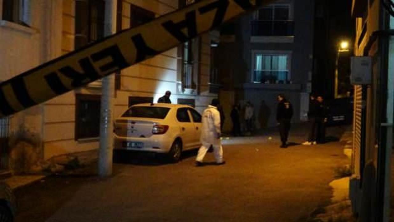 İzmir&rsquo;de kıskan&ccedil;lık cinayeti: Kız arkadaşını silahla vurdu, sonra da bı&ccedil;aklayarak &ouml;ld&uuml;rd&uuml;