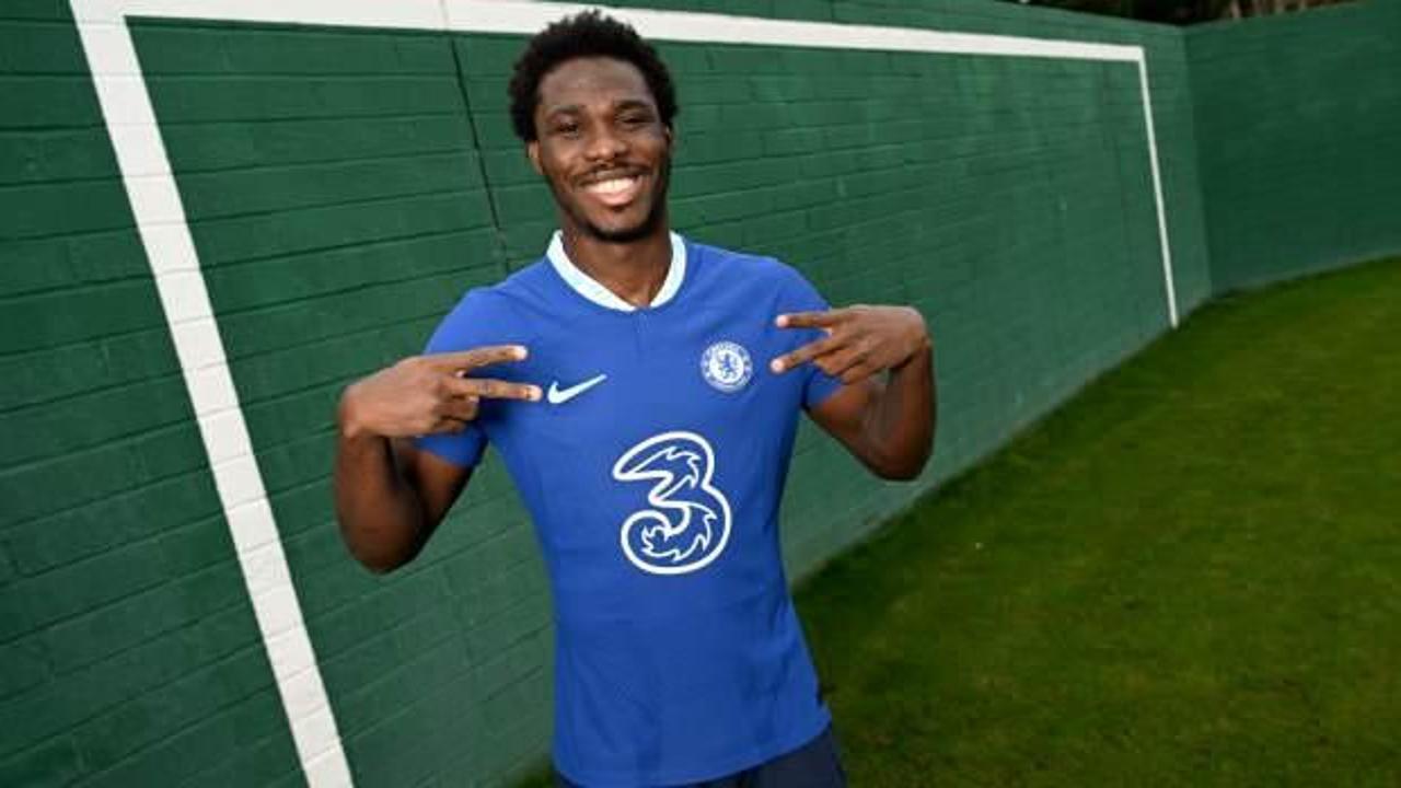 Okan Buruk &ccedil;ok istiyor! Chelsea ile g&ouml;r&uuml;şmeler sıklaştı