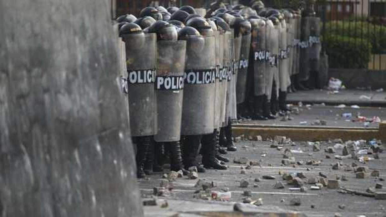 Peru'da hükümet karşıtı protestolar: Ölü sayısı 59'a çıktı