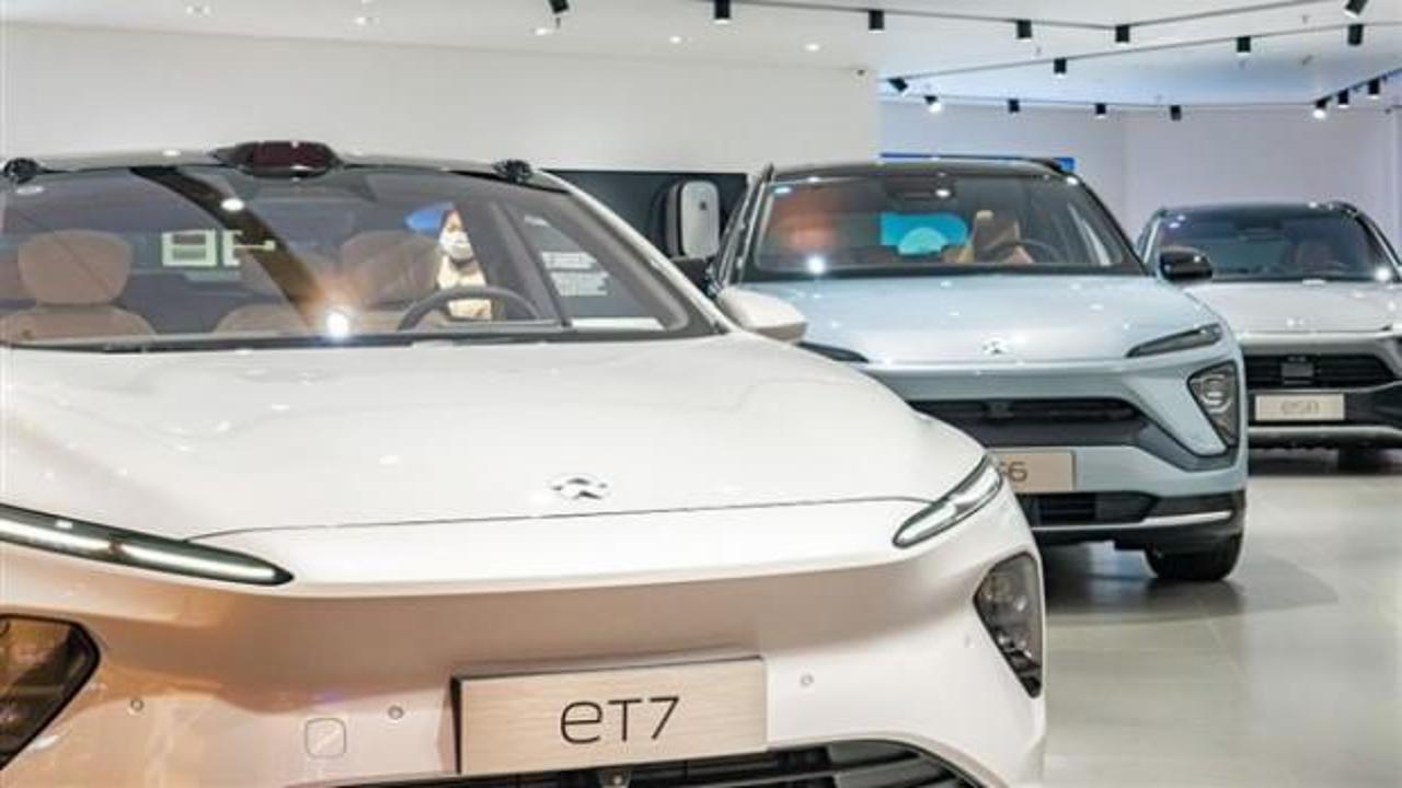 Çin 2022'de 7 milyonun üzerinde elektrikli araç üretti