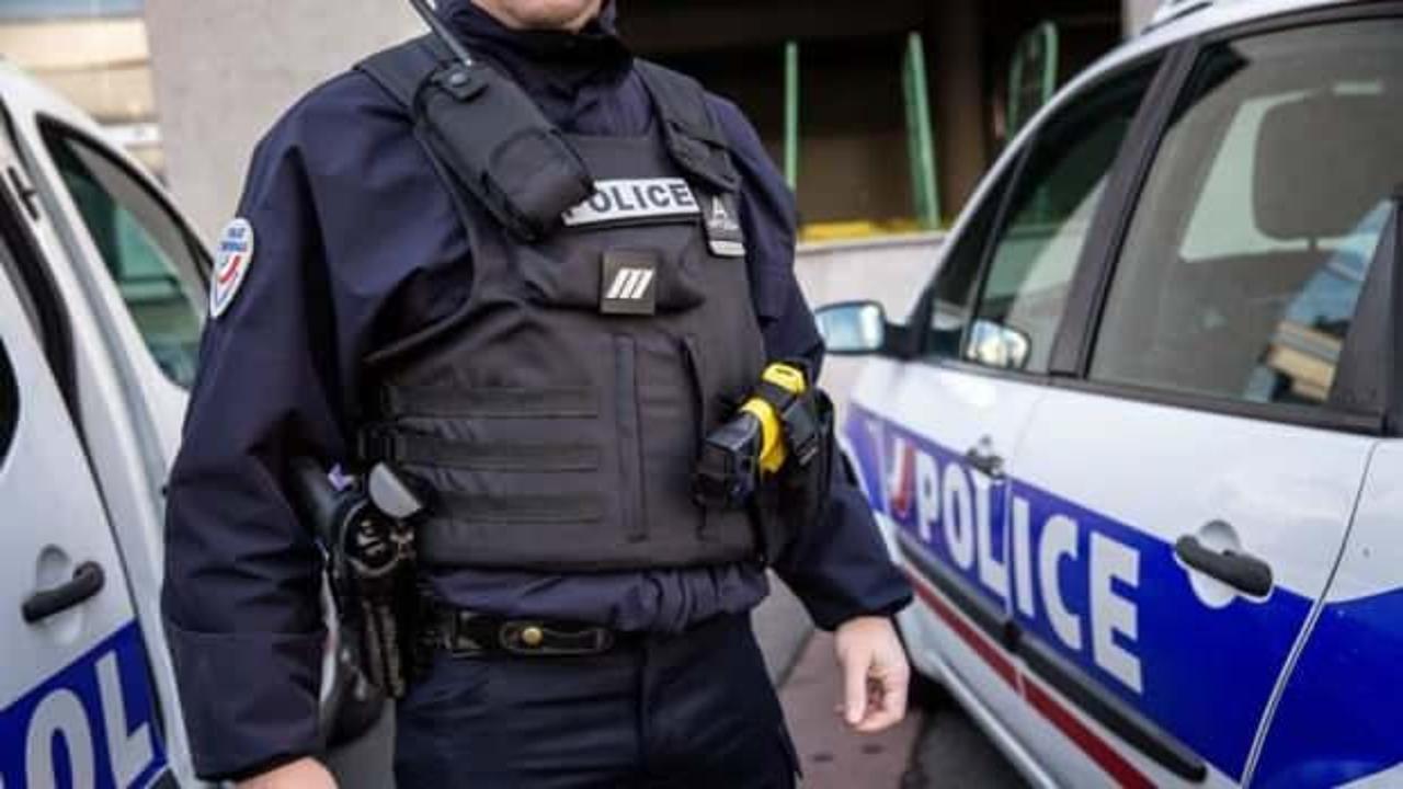 Fransa'da polisler elinde oyuncak tabanca bulunan evsizi öldürdü