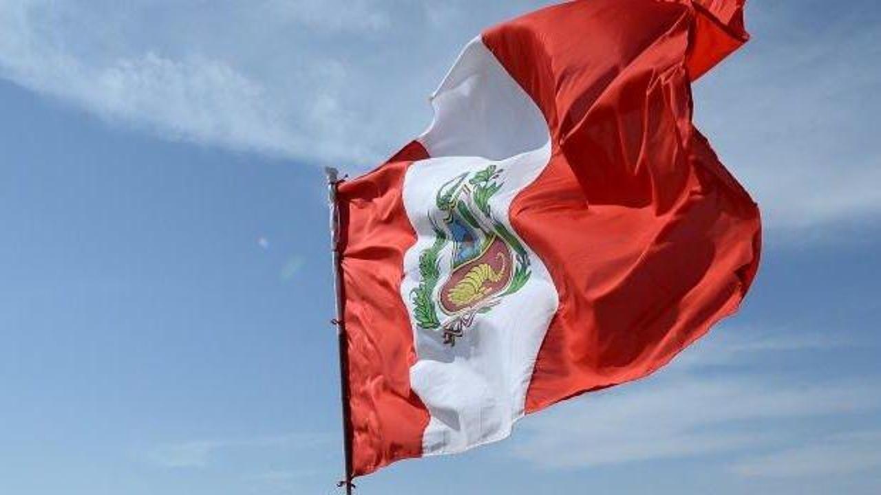Peru Honduras'taki büyükelçisini süresiz geri çekti