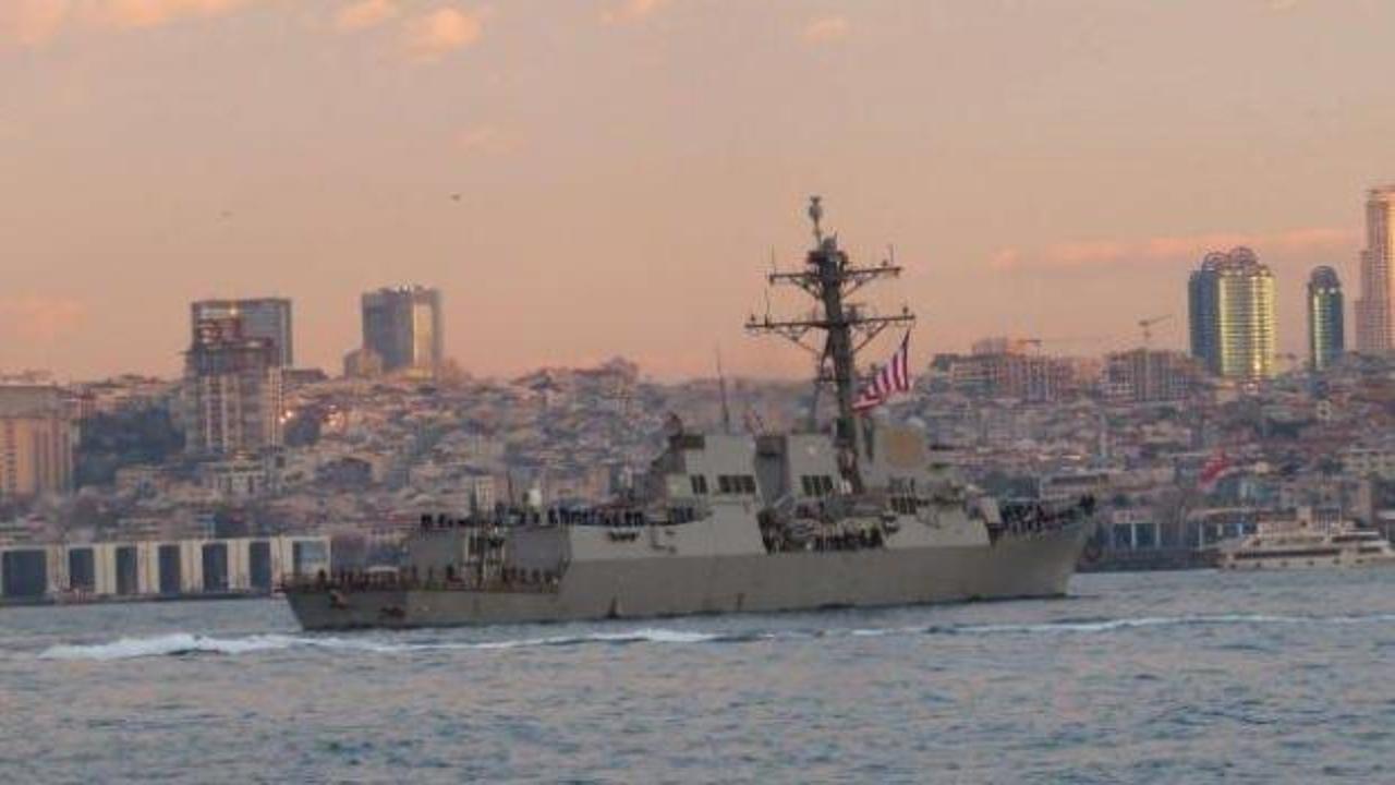 ABD savaş gemisi Boğaz'da demirledi