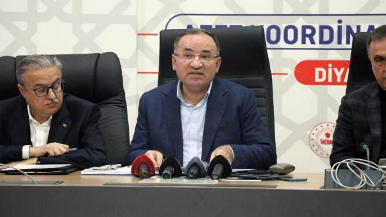 Bakan Bozdağ, Diyarbakır'da depremde ölen ve yaralananların sayısını açıkladı