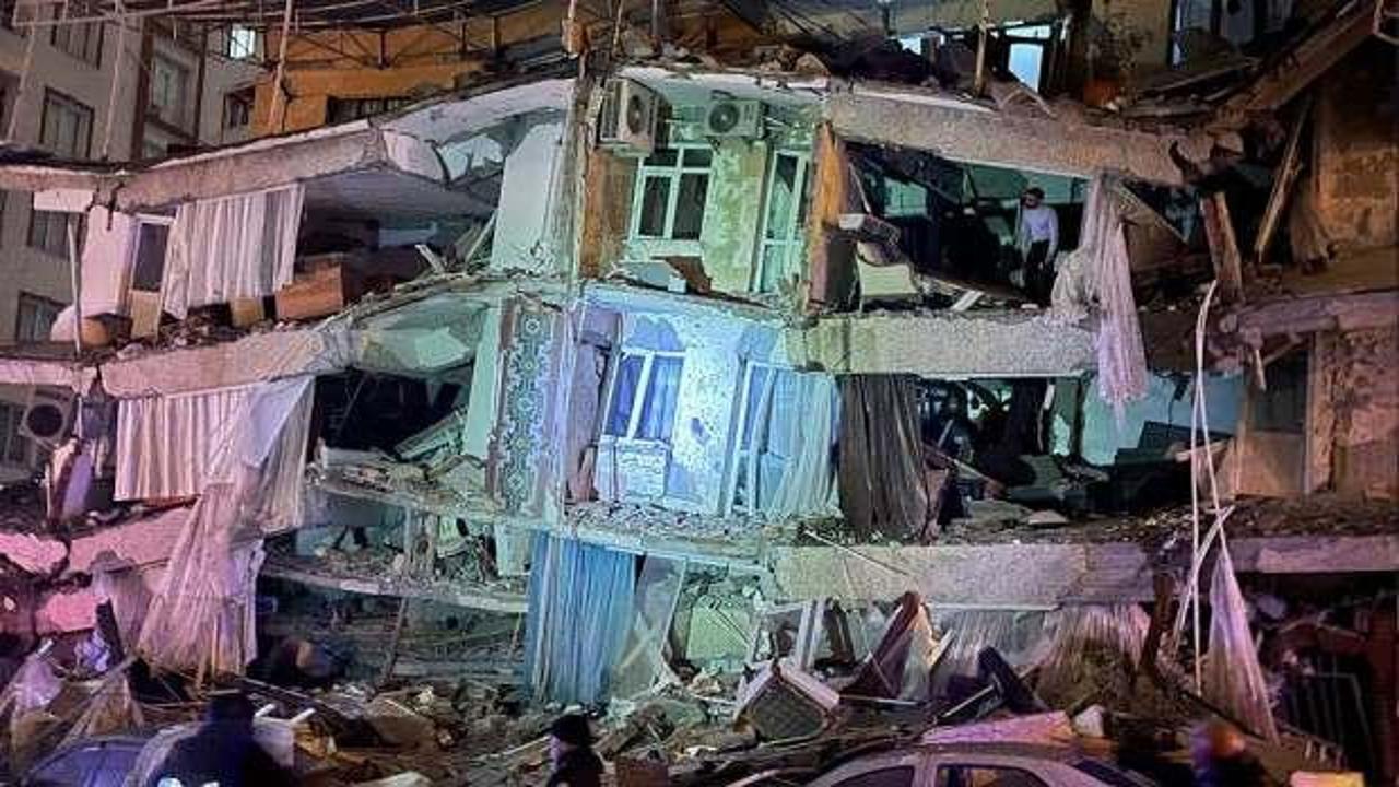 Deprem sonrası Bakanlık ve AFAD'dan kritik telefon uyarısı