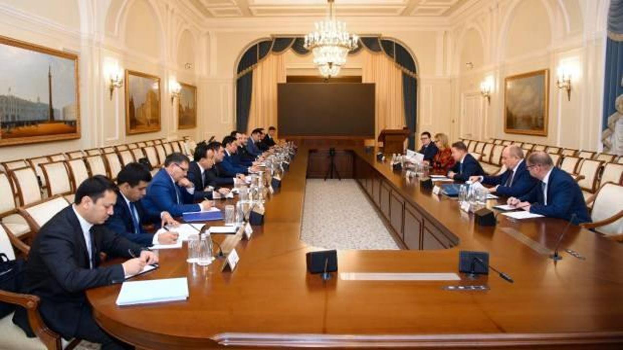 Rus Gazprom Başkanı'ndan, Özbekistan ve Kazakistan ile önemli temas