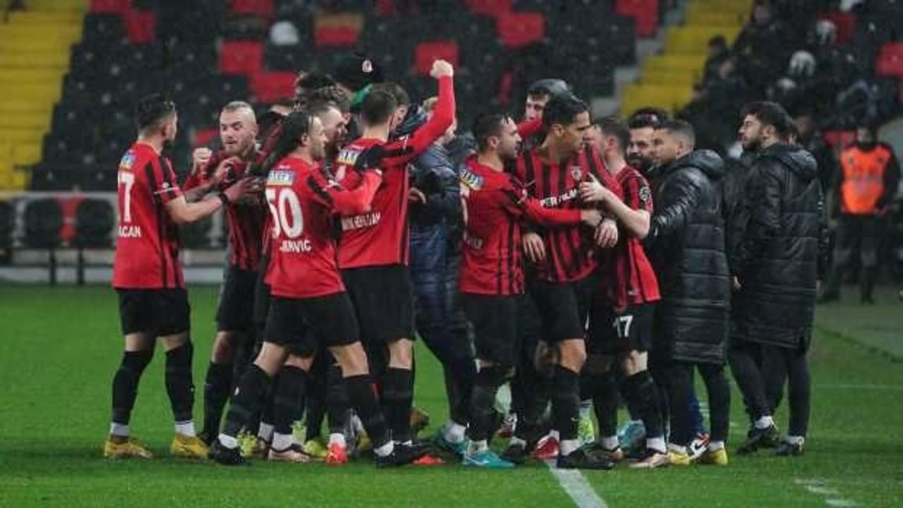 S&uuml;per Lig ekibi duyurdu: Ligden &ccedil;ekiliyoruz