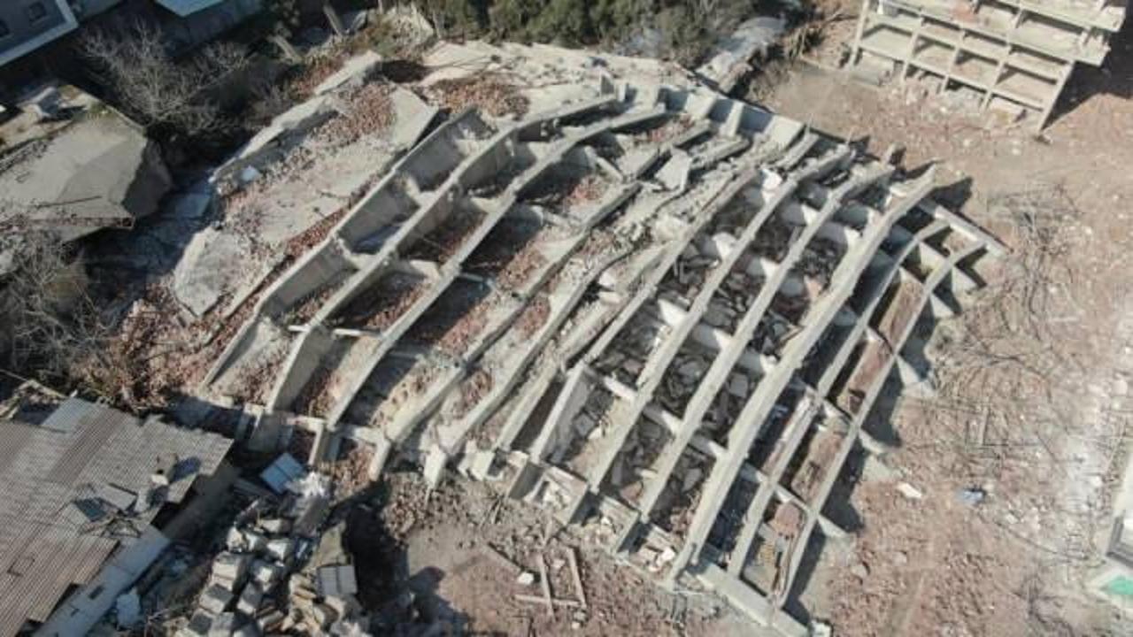 "Depreme dayanıklı" denilen bina inşaatı devam ederken yıkıldı