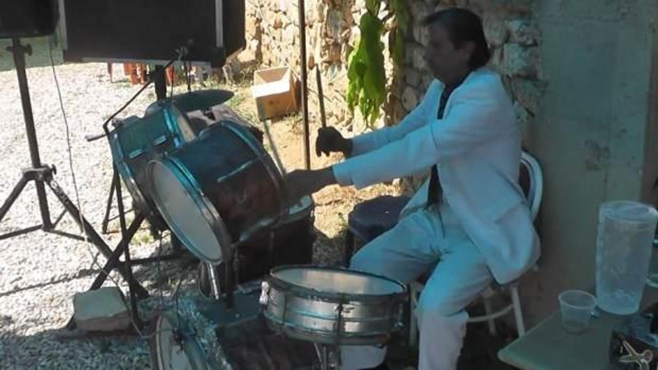 Antalya'da feci olay! Fenomen davulcu &ouml;l&uuml; halde bulundu
