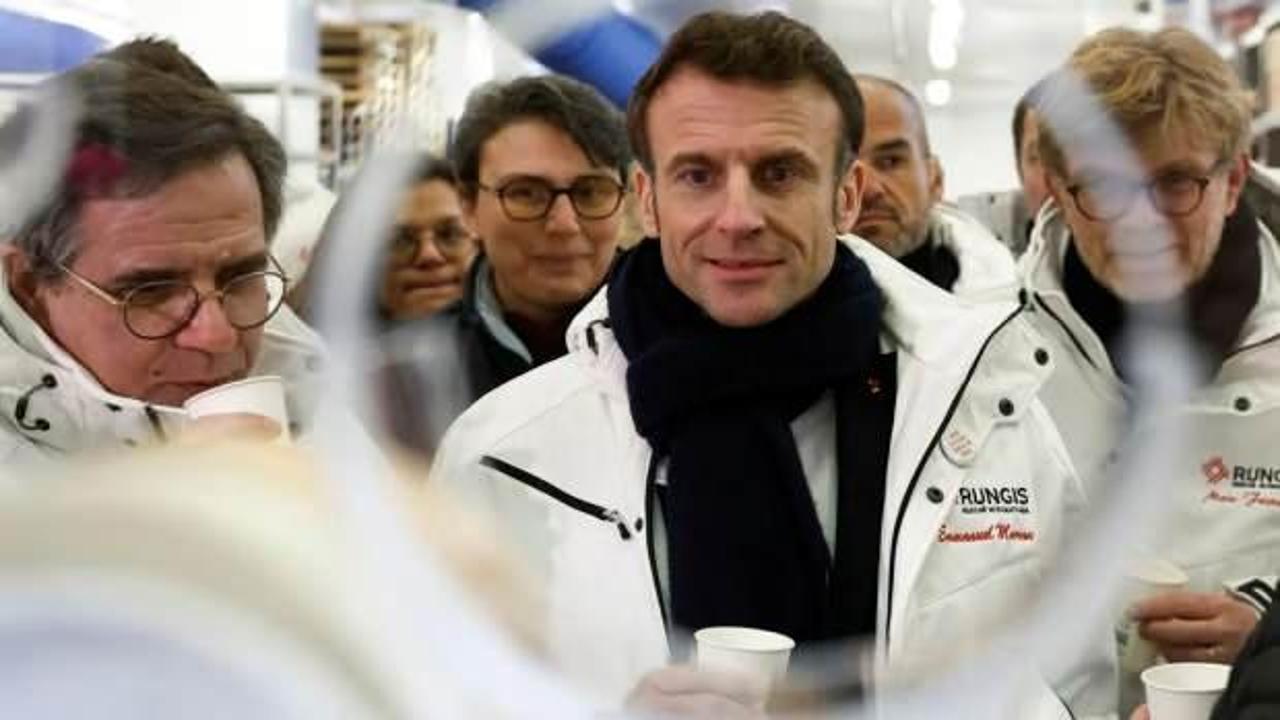 Macron, emeklilik yaşını 64'e çıkarmayı öngören reformuna arka çıktı