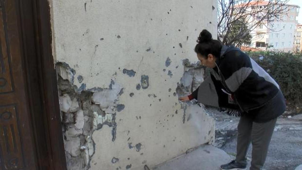 M&uuml;h&uuml;rlenen binada 3 yıldır korku dolu yaşam: İki ay &ouml;nce kiraya verildi!