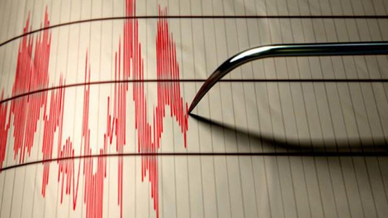 Son dakika: 3 ilimizde peş peşe depremler! Kayseri de sabaha karşı sallandı...