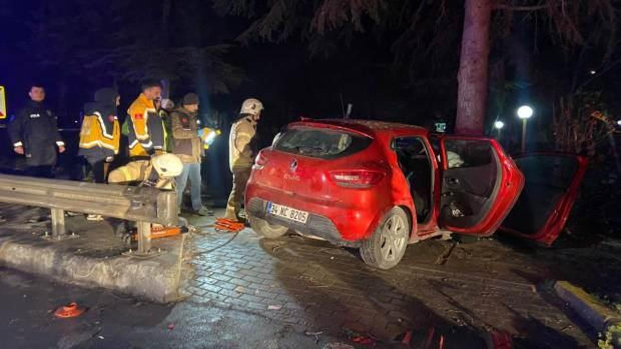 Bakırköy'de otomobil ağaca çarptı: 1 ölü, 5 yaralı