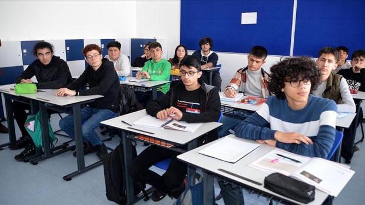Bakan Özer nakledilen öğrenci sayısını açıkladı