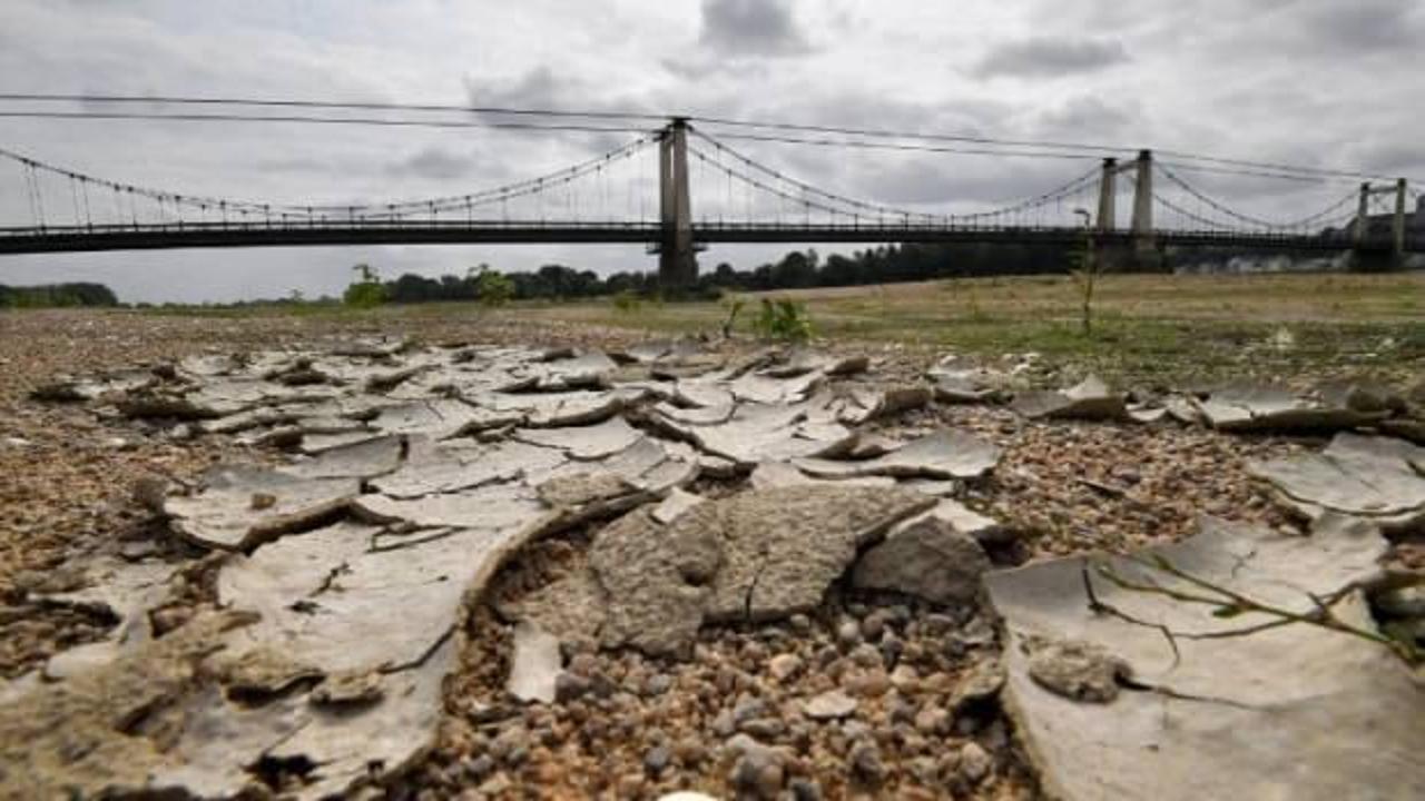Fransa'da kuraklık alarmı: Su tasarrufu uyarısı yapıldı
