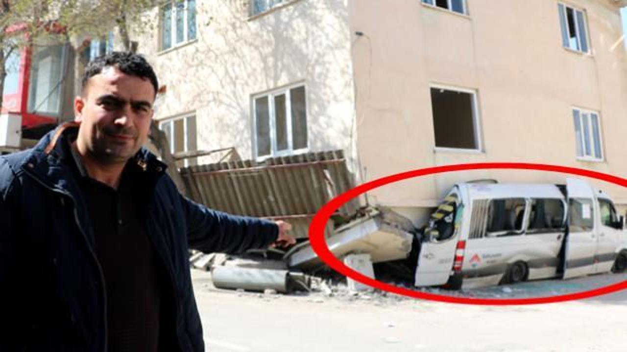 Görenler şaştı kaldı! Depremde binanın yıkılmasını minibüs önledi!