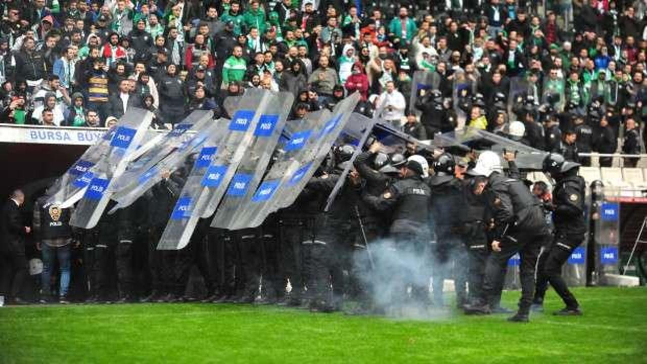9 maç ceza verilmişti! Tahkim Kurulu'ndan Bursaspor'a iyi haber