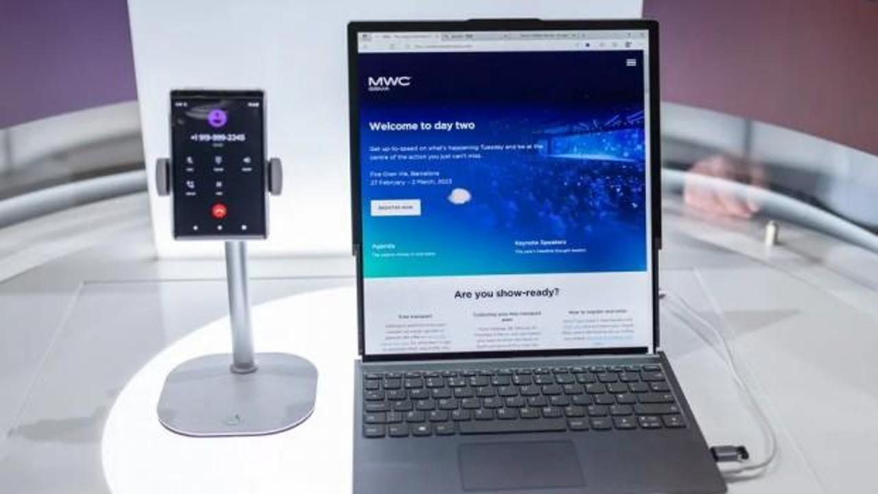 Lenovo'nun yuvarlanabilir ekranlı konsept bilgisayarıyla tanışın
