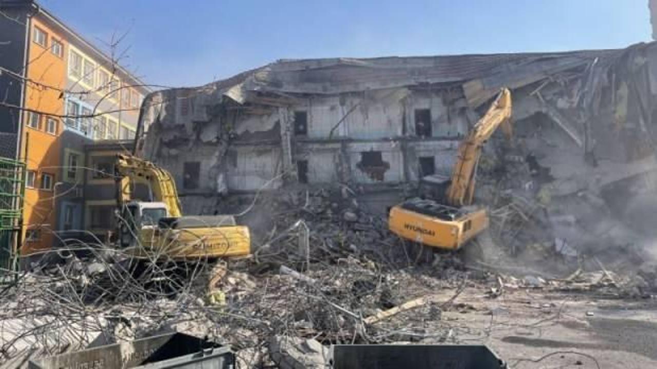 Kayseri&rsquo;de depremin hasarı artıyor: Ağır hasarlı yapı sayısı 851&rsquo;e &ccedil;ıktı!